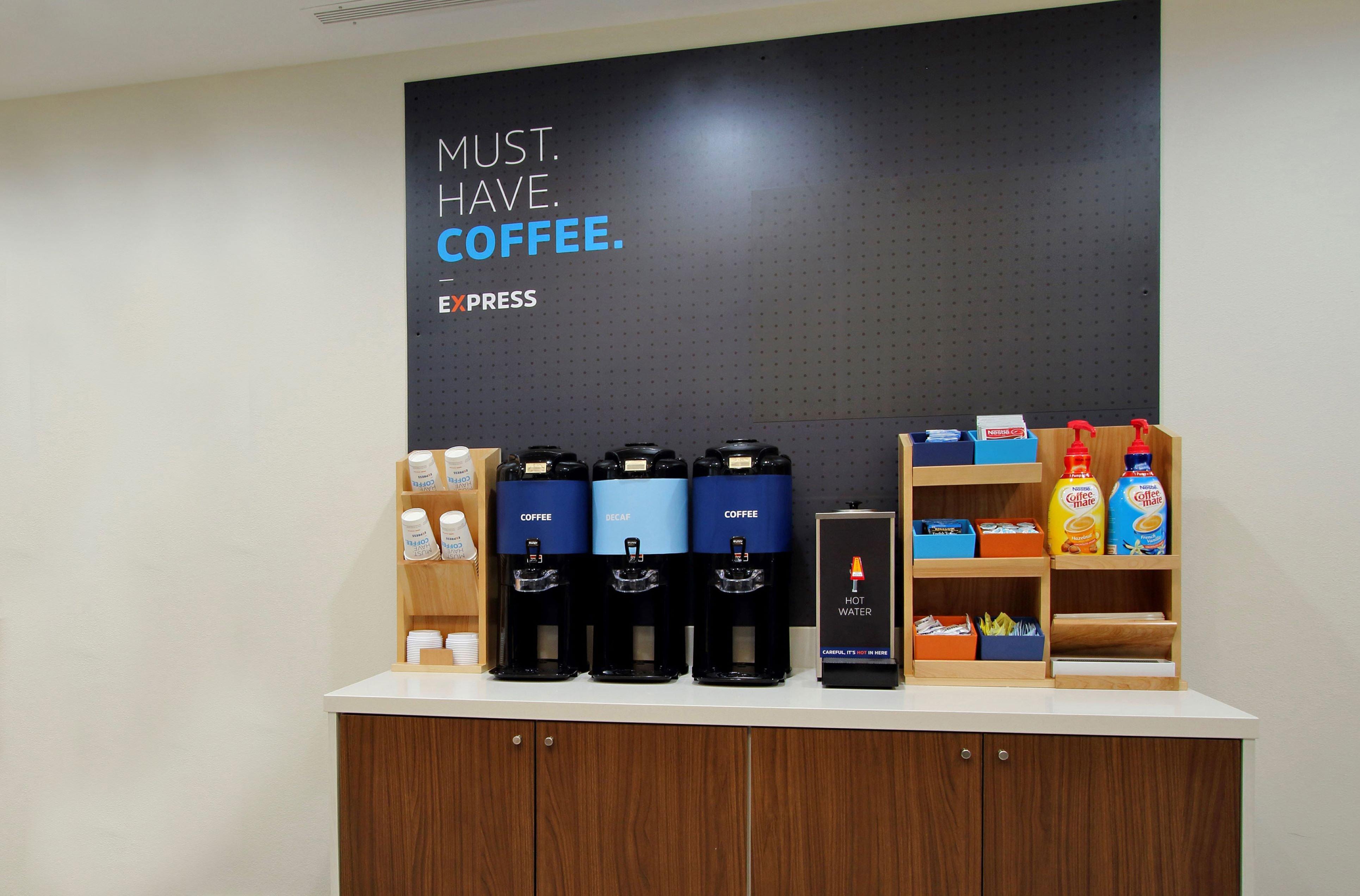 Holiday Inn Express Tower Center New Brunswick By Ihg East Brunswick Εξωτερικό φωτογραφία