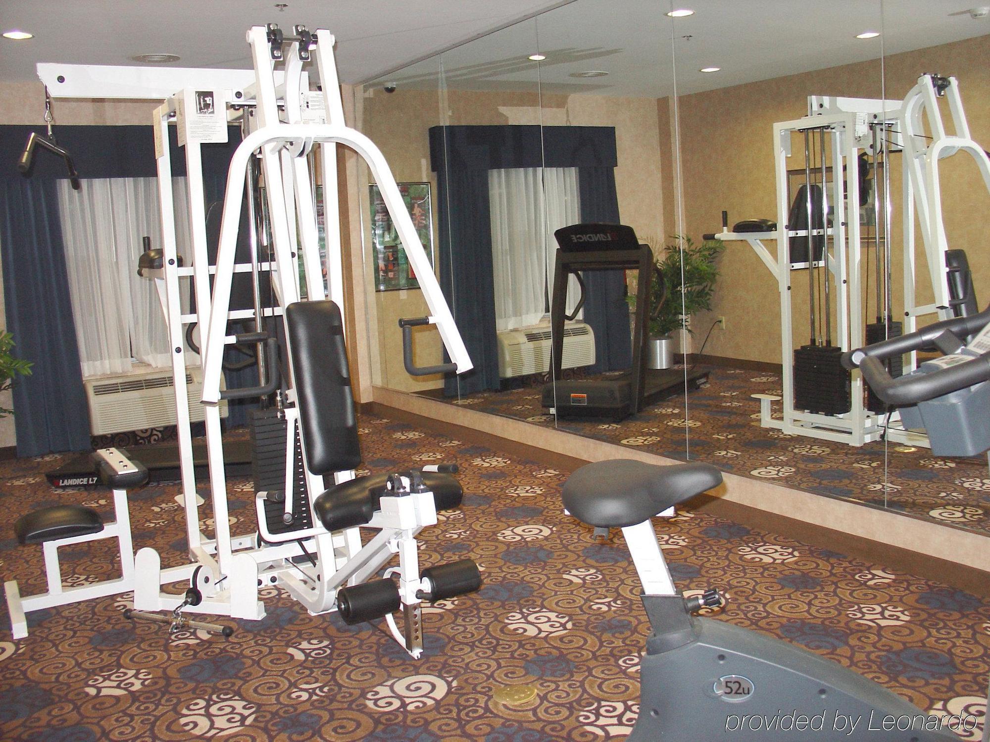 Holiday Inn Express Tower Center New Brunswick By Ihg East Brunswick Εξωτερικό φωτογραφία