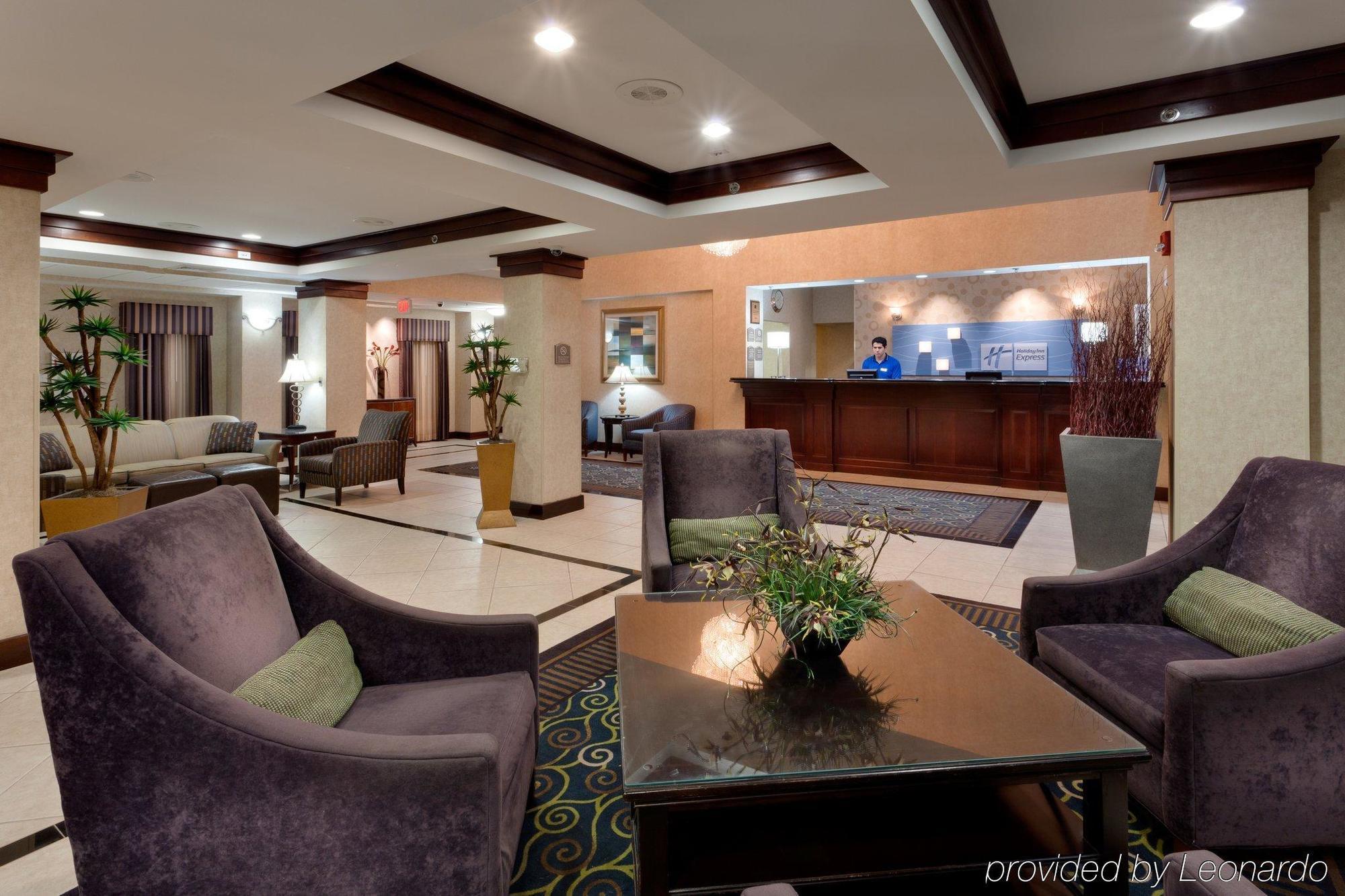 Holiday Inn Express Tower Center New Brunswick By Ihg East Brunswick Εξωτερικό φωτογραφία